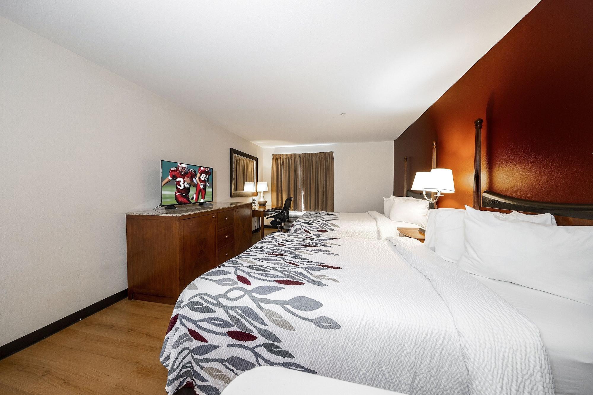 Red Roof Inn & Suites Biloxi - Ocean Springs Экстерьер фото