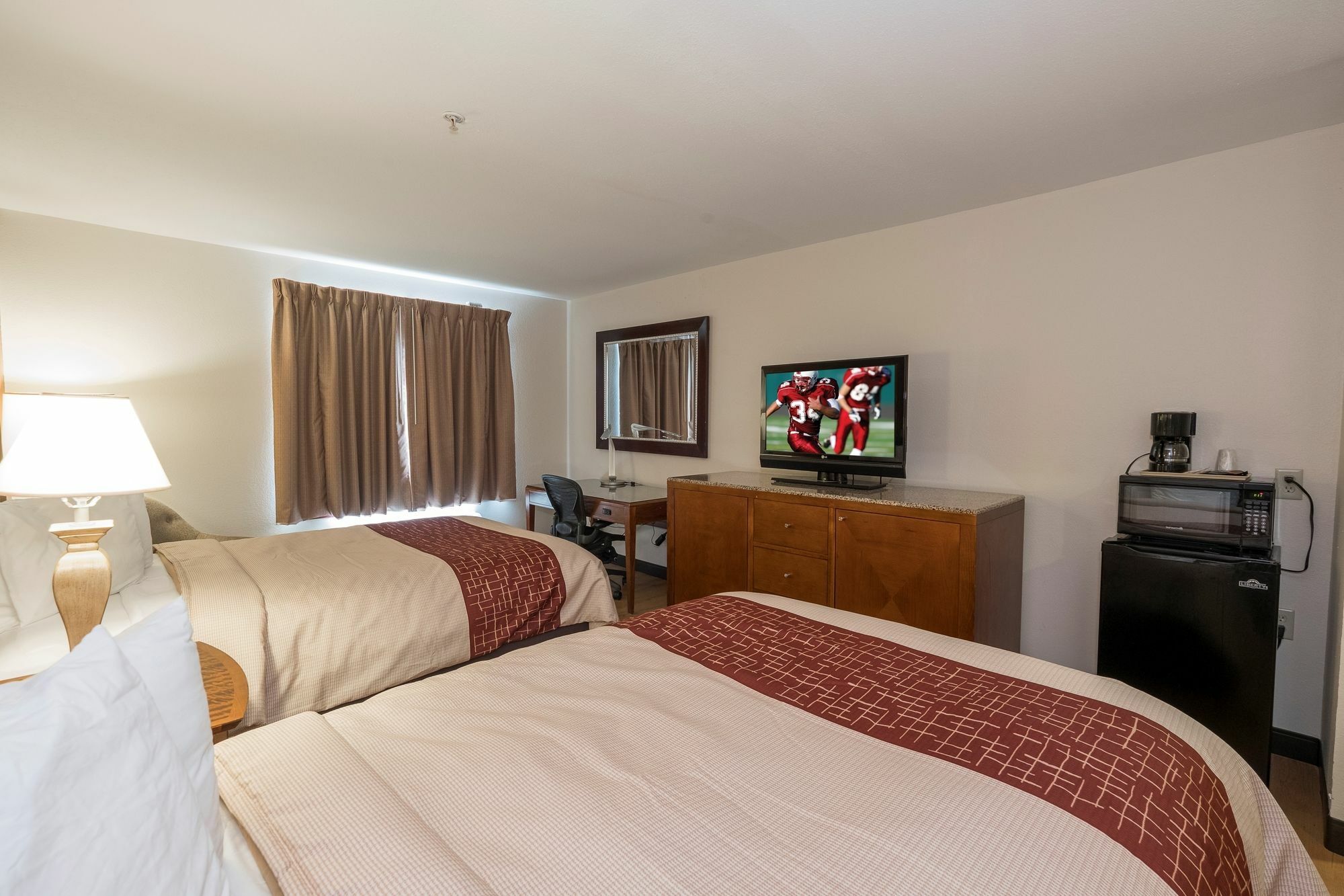 Red Roof Inn & Suites Biloxi - Ocean Springs Экстерьер фото
