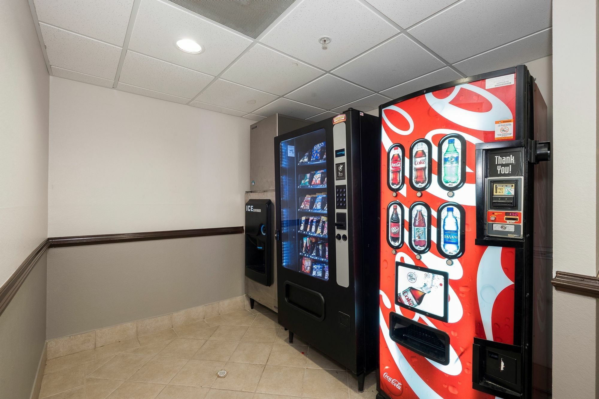Red Roof Inn & Suites Biloxi - Ocean Springs Экстерьер фото