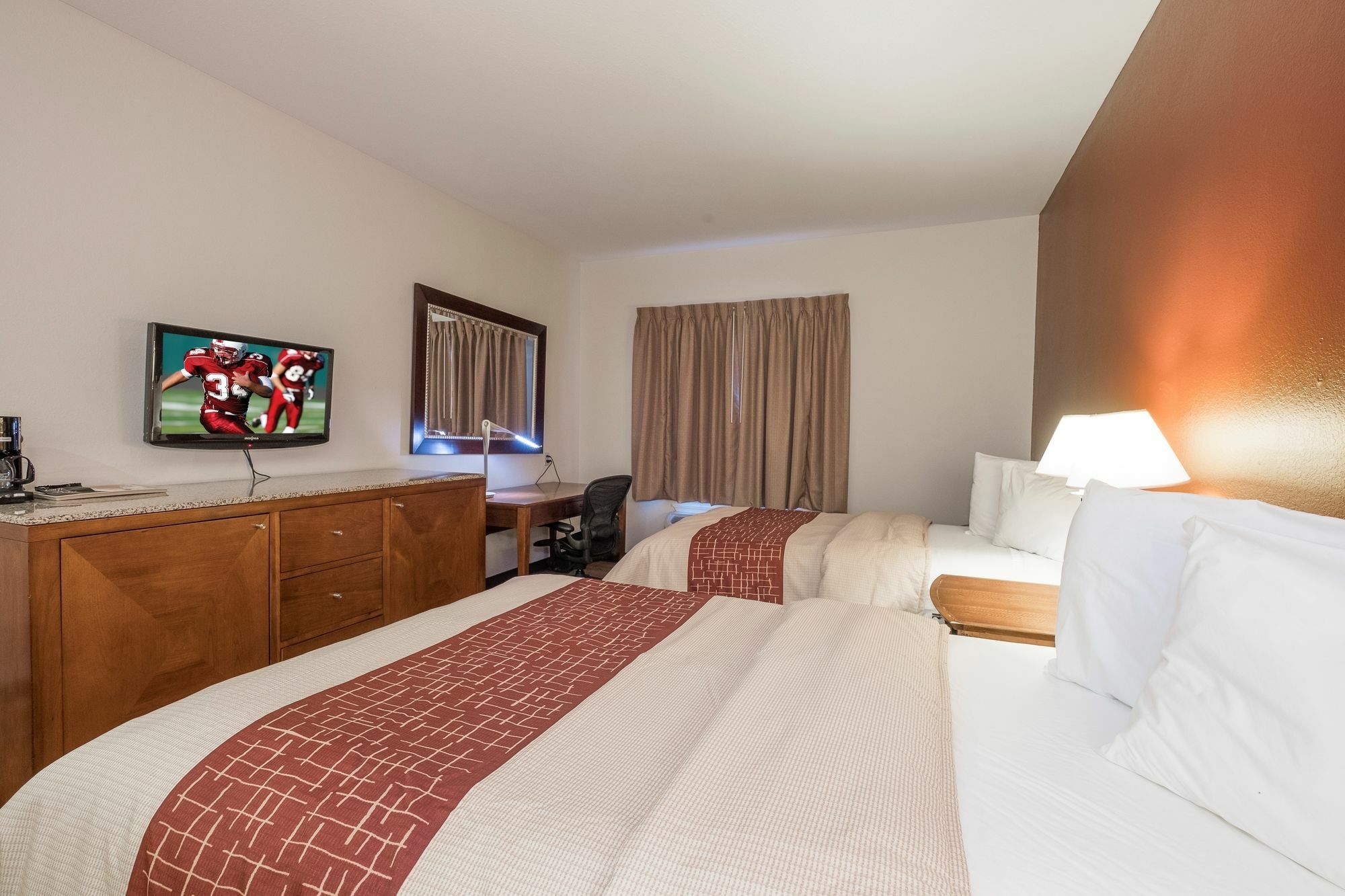 Red Roof Inn & Suites Biloxi - Ocean Springs Экстерьер фото