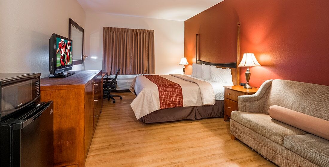 Red Roof Inn & Suites Biloxi - Ocean Springs Экстерьер фото